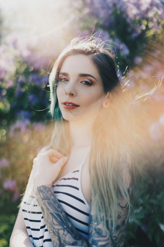 Laura R.